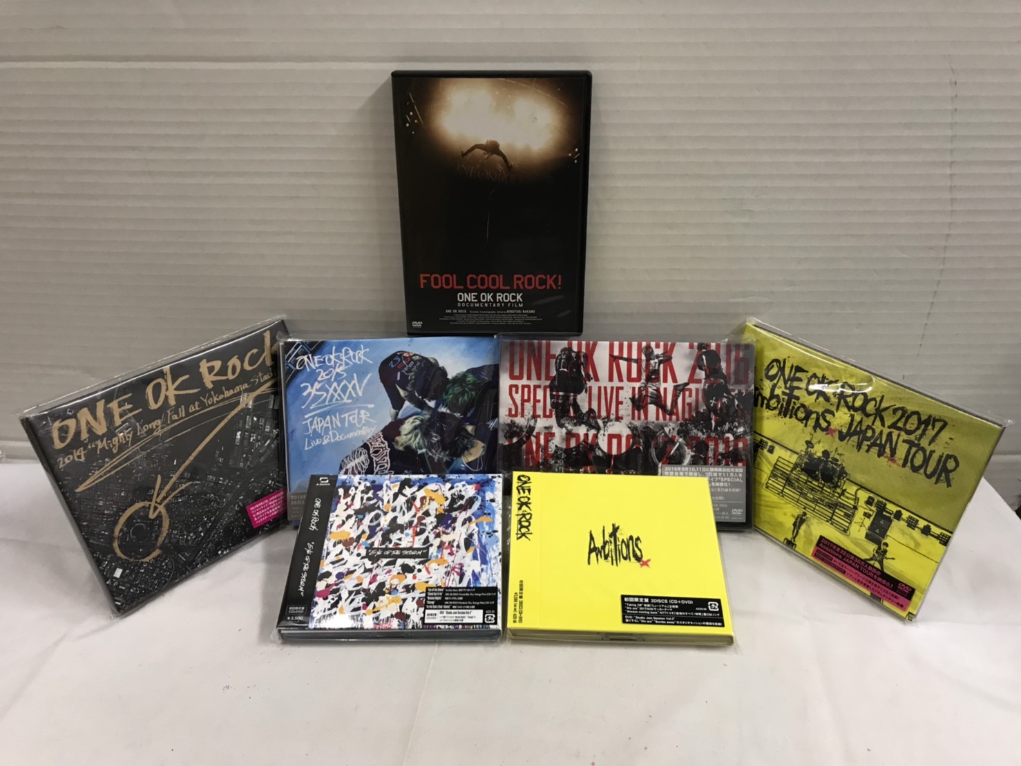 激安の OK ONE ROCK 4枚セット Blu-ray & DVD ワンオク ライブ 