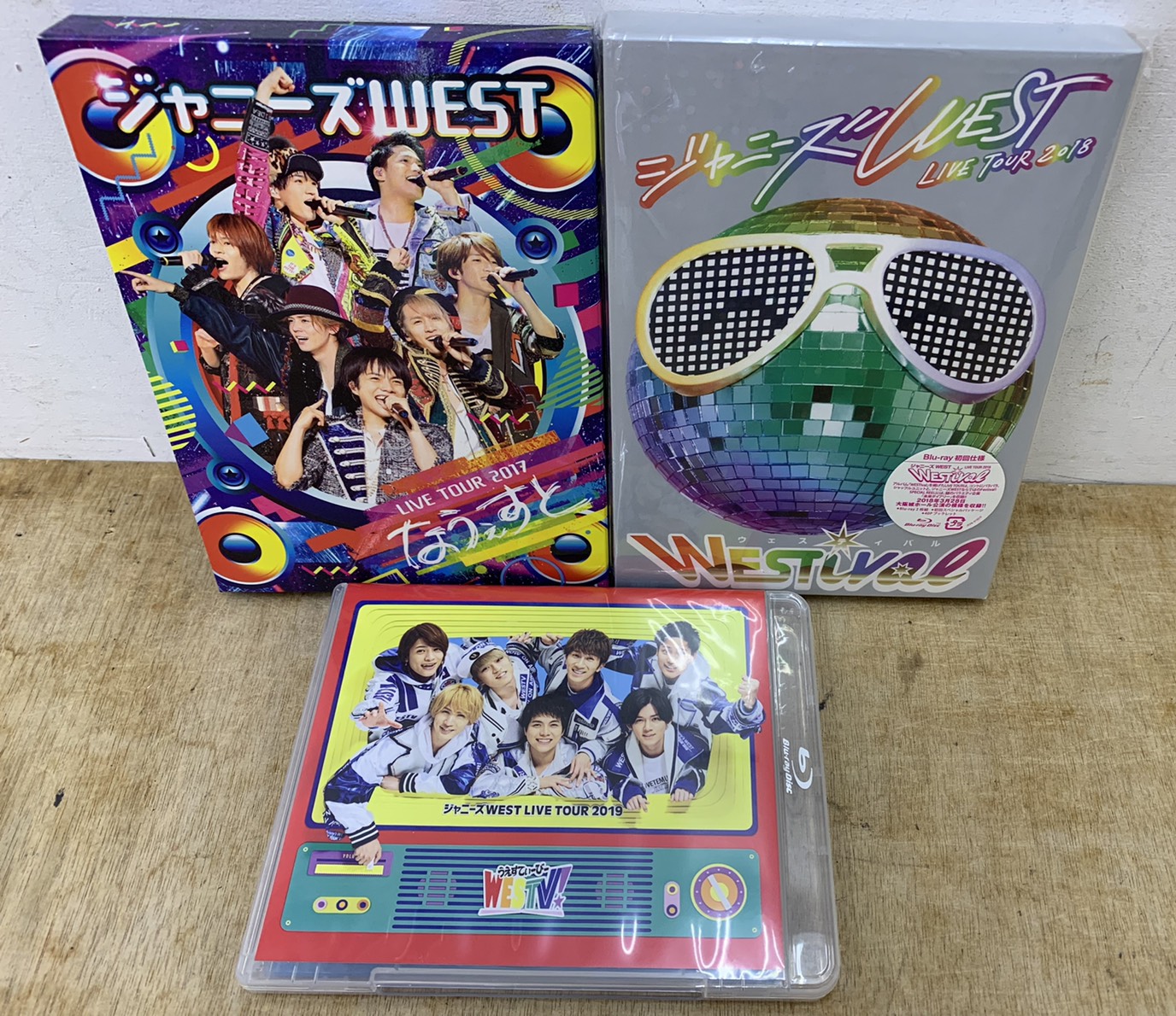 8/31☆ジャニーズWESTのDVD・CD多数お持ち頂きました！ #ジャニーズ 